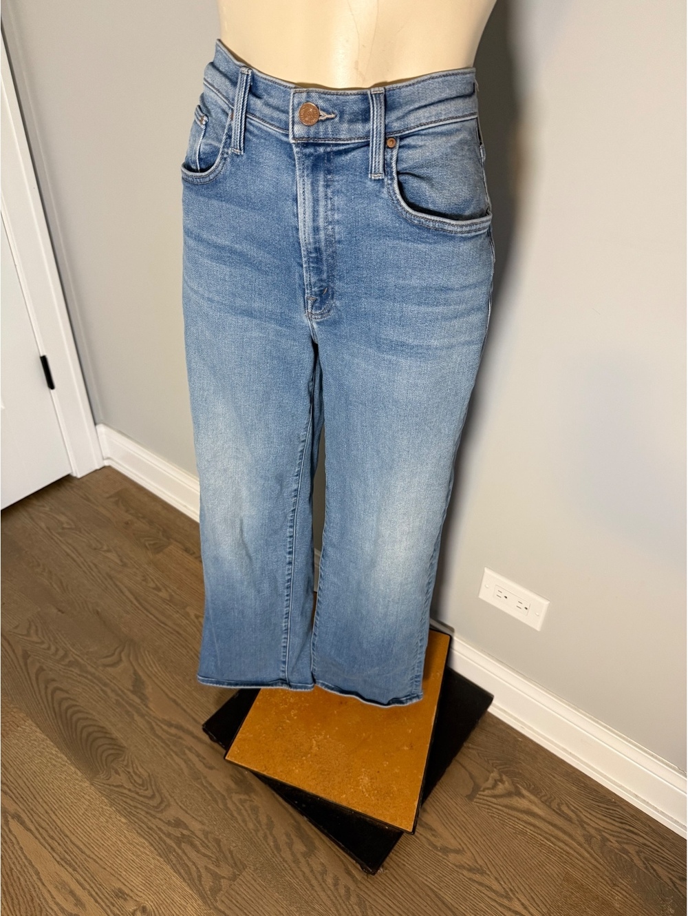 Mother Women's The Rambler Jeans Size 27 waist